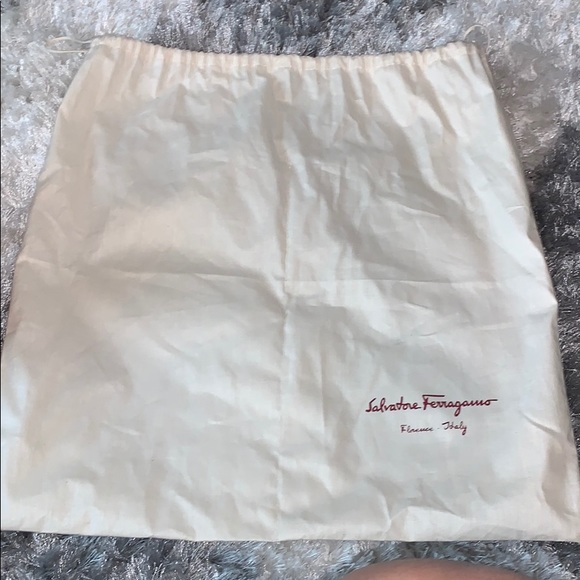 Ferragamo heels - Picture 5 of 5